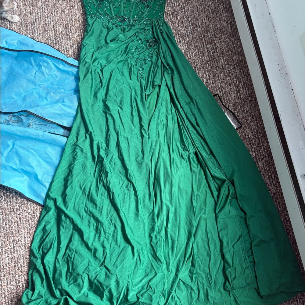 Strapless Green Maxi Gown for Prom